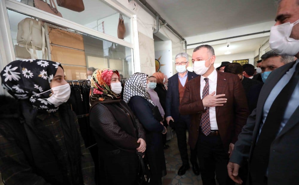 Büyükakın, “Siyasette kadın nesne değil, öznedir” Büyükakın, “Siyasette kadın nesne değil, öznedir”