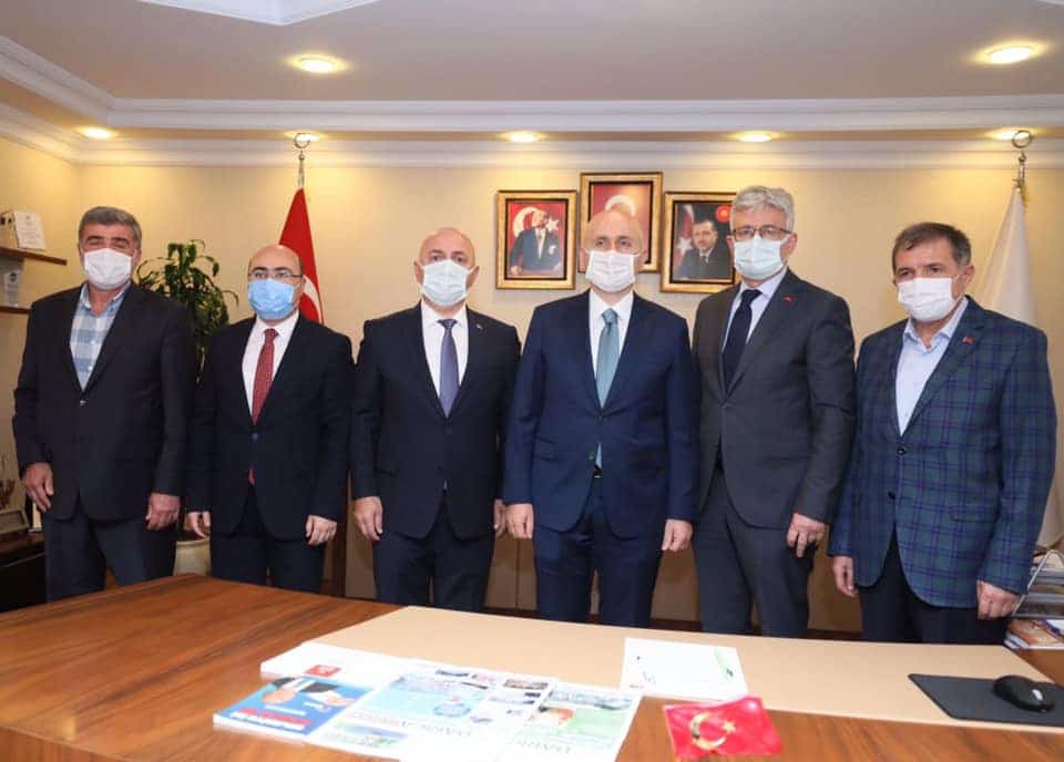 Bakan Karaismailoğlu Gebze'de Bakan Karaismailoğlu Gebze'de