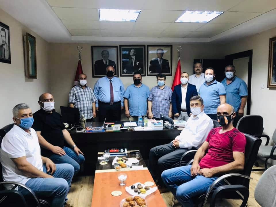 Yavuz Selim Mahallesi’nden MHP Gebze’ye ziyaret! Yavuz Selim Mahallesi’nden MHP Gebze’ye ziyaret!
