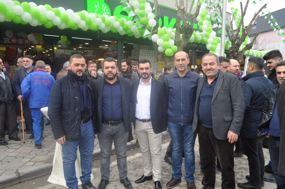 Bereket Süpermarket 2. şubesini açtı! Bereket Süpermarket 2. şubesini açtı!