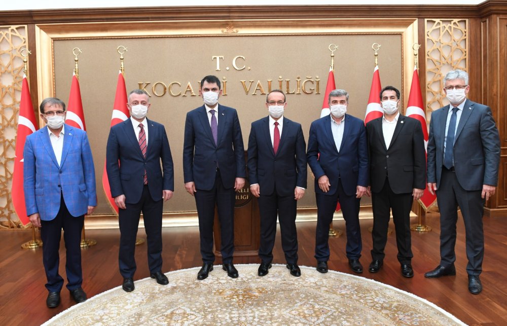Çevre Bakanı Murat Kurum’un Kocaeli’ye verdiği sözlerin takipçisi olalım Çevre Bakanı Murat Kurum’un Kocaeli’ye verdiği sözlerin takipçisi olalım