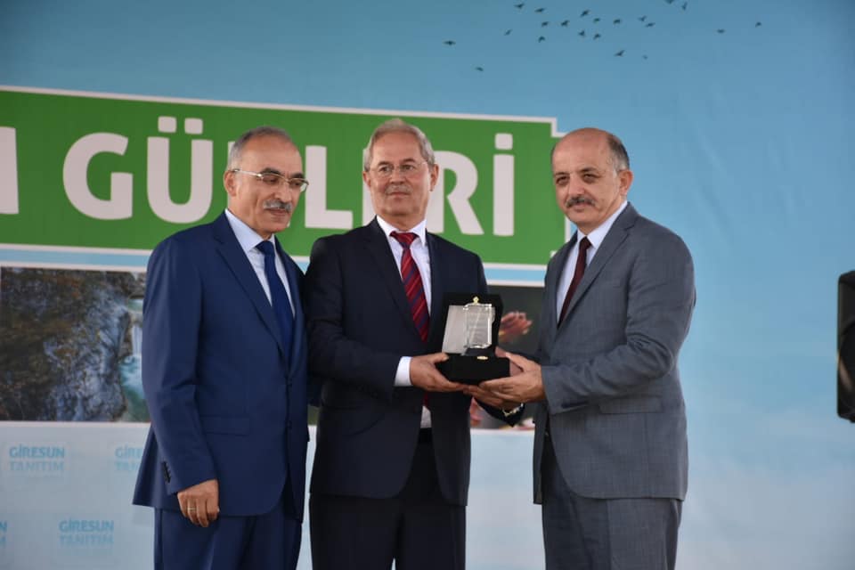 Vatan Yahut Fındık Belgeseli’mizin Gala Gösterimine Binlerce Kişi Katıldı Vatan Yahut Fındık Belgeseli’mizin Gala Gösterimine Binlerce Kişi Katıldı