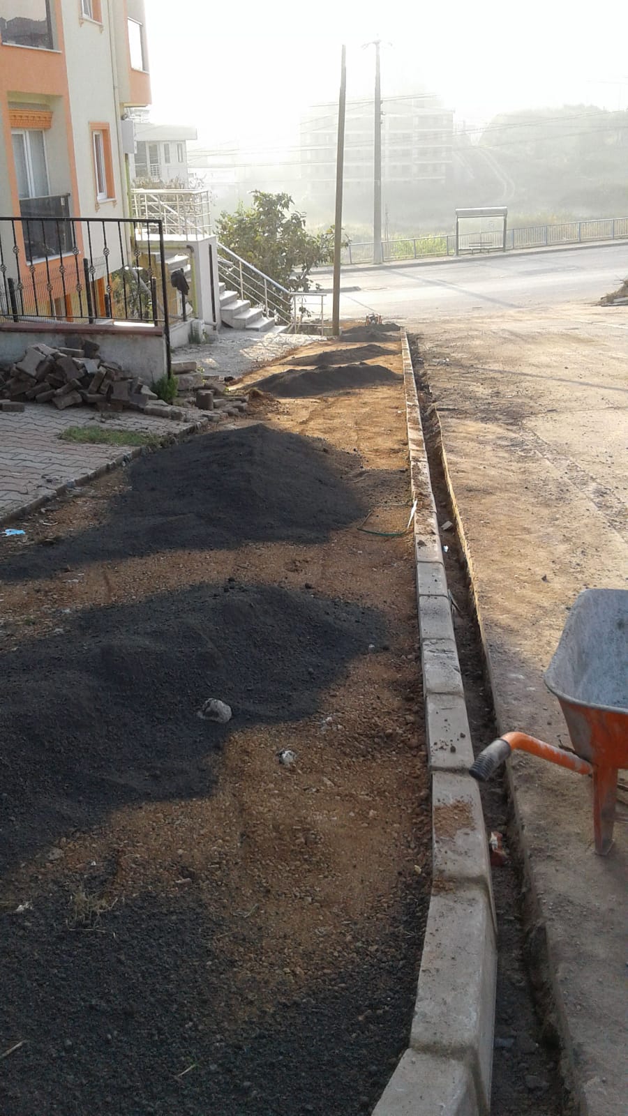Fen İşleri çalışmalara hız verdi Fen İşleri çalışmalara hız verdi
