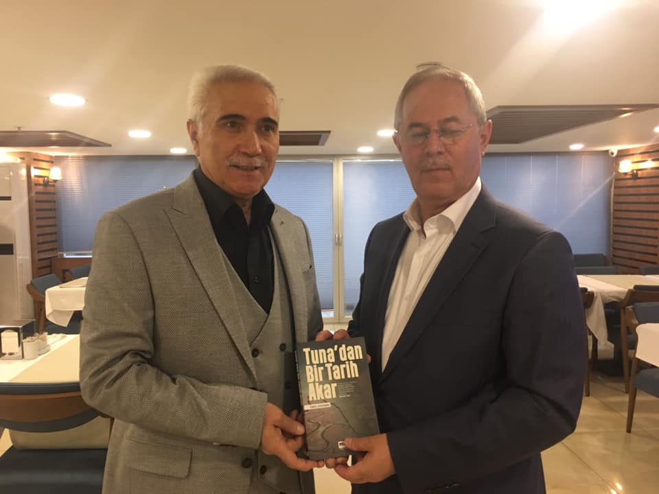Belgesel Tadında Kayısının Başkenti Malatya’da Gazetecilerle Devri Alem Belgesel Tadında Kayısının Başkenti Malatya’da Gazetecilerle Devri Alem