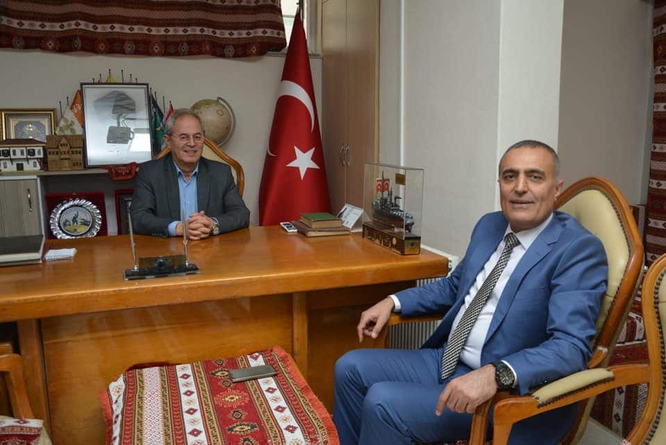 İKTAV Kütüphanemize Önemli Ziyaret İKTAV Kütüphanemize Önemli Ziyaret