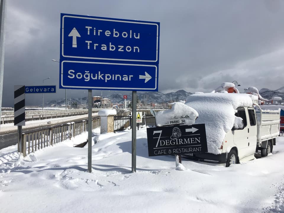 Kar hasretini giderip, çocukluk yıllarımızı yaşadık