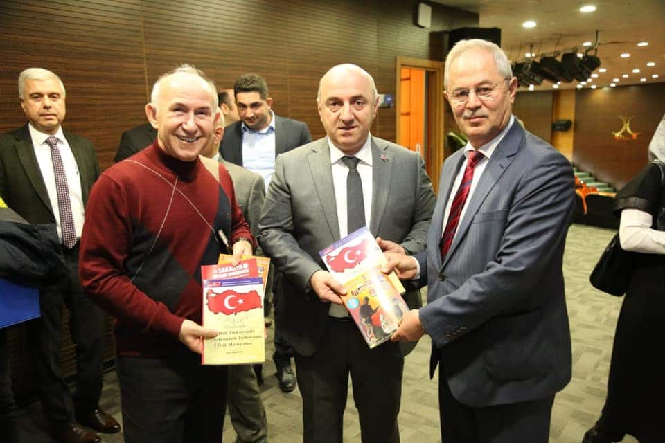 Farabi Belgesel Gösterimine Büyük İlgi