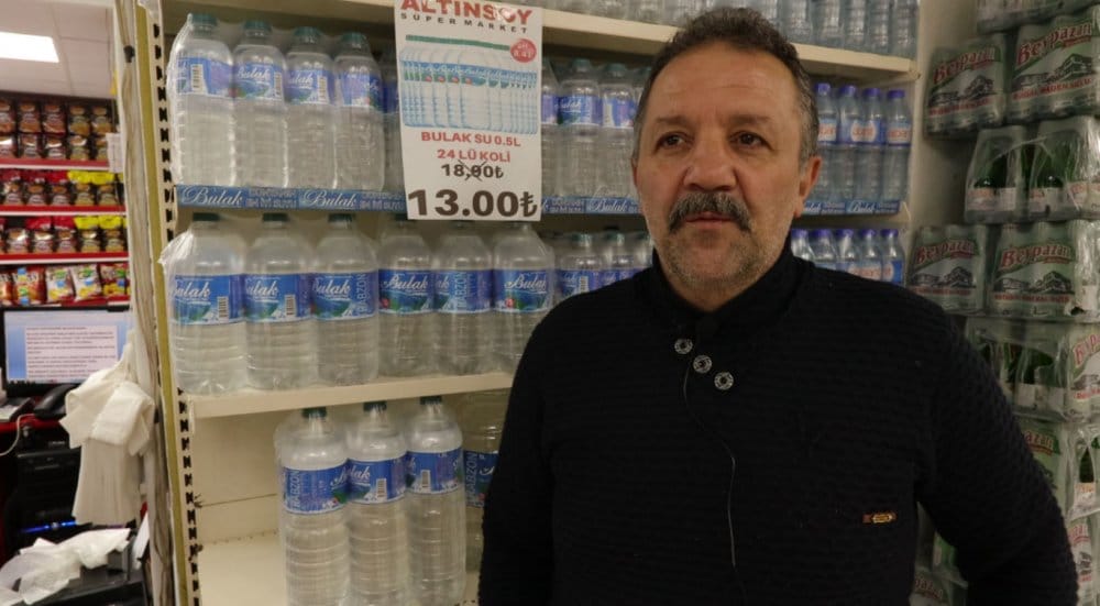 Bu mahallede PKK sempatizanlarına yardım yok! Bu mahallede PKK sempatizanlarına yardım yok!
