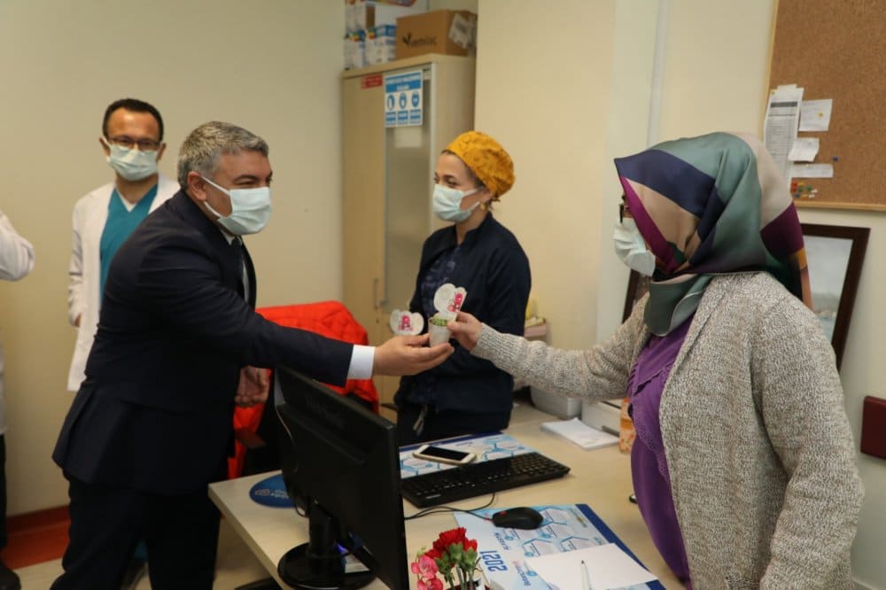 Şayir, Dilovalı kadınları unutmadı Şayir, Dilovalı kadınları unutmadı