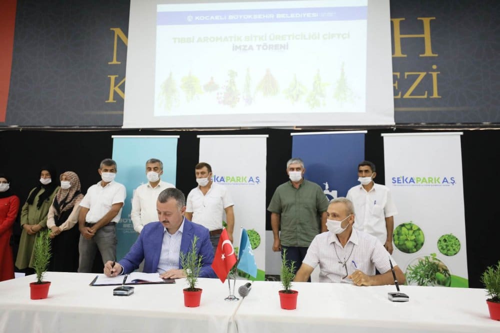 “Tıbbi ve Aromatik Bitkiler Üretim Teşvik” projesi için imzalar atıldı “Tıbbi ve Aromatik Bitkiler Üretim Teşvik” projesi için imzalar atıldı