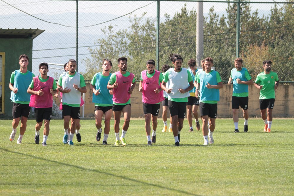 Darıca G.B Lig Öncesi Tempo Artırdı Darıca G.B Lig Öncesi Tempo Artırdı