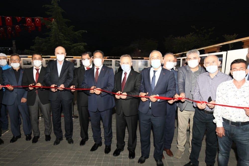 Gebze’de 15 Temmuz Coşkusu Gebze’de 15 Temmuz Coşkusu