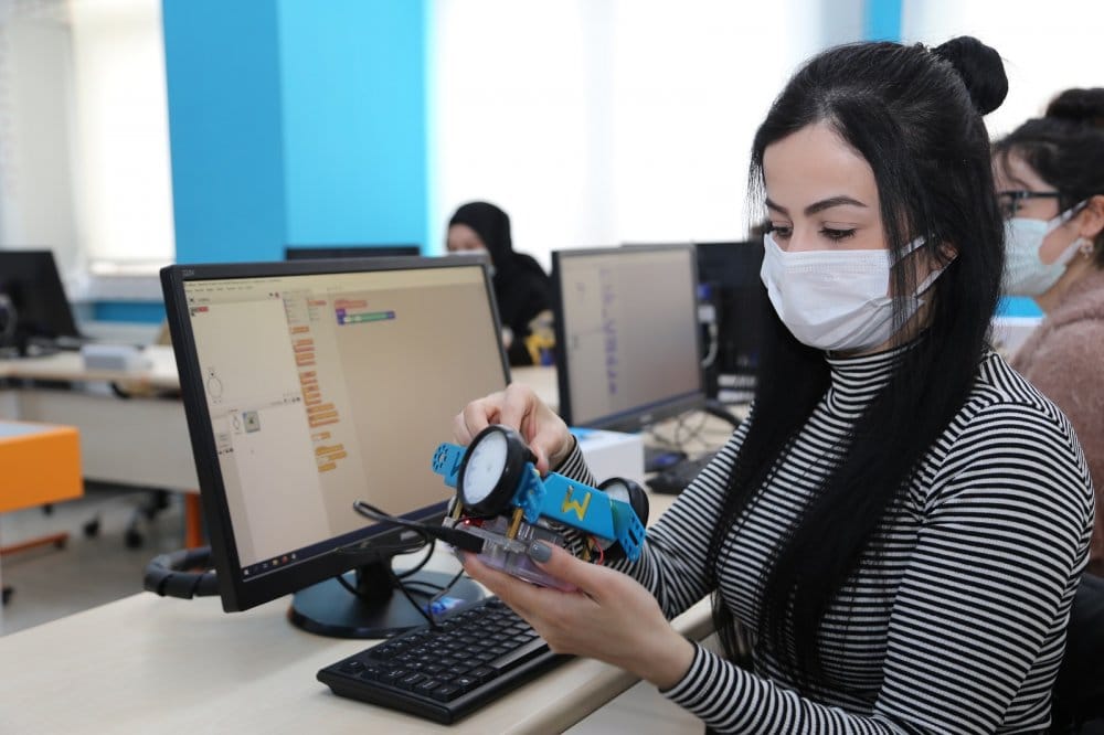 Robotik Kodlama Eğitimi KO-MEK’te