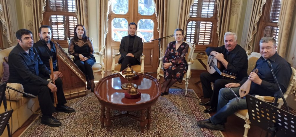 Büyükşehir’den “Kadınlara Emanet Şarkılar” konseri Büyükşehir’den “Kadınlara Emanet Şarkılar” konseri