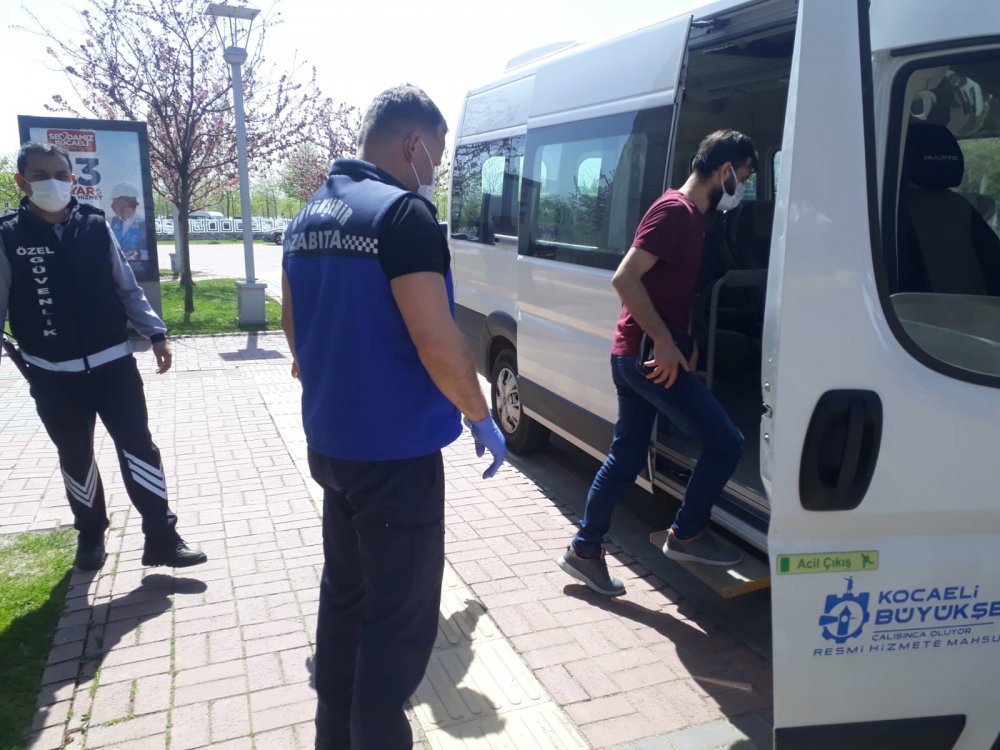 Kocaeli Zabıtası tam kapanmada 7/24 görev yapıyor