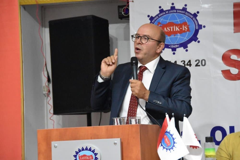 Lastik-İş’te yeni dönem! Lastik-İş’te yeni dönem!