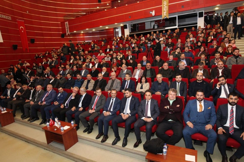 Genç MÜSİAD Gebze’de bayrak değişimi! Genç MÜSİAD Gebze’de bayrak değişimi!