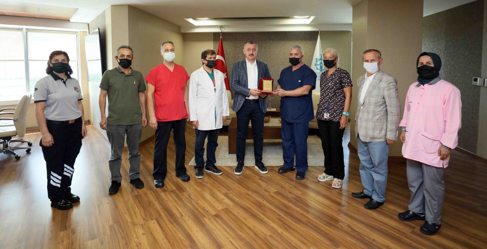 Büyükakın, sağlık çalışanlarını konuk etti Büyükakın, sağlık çalışanlarını konuk etti