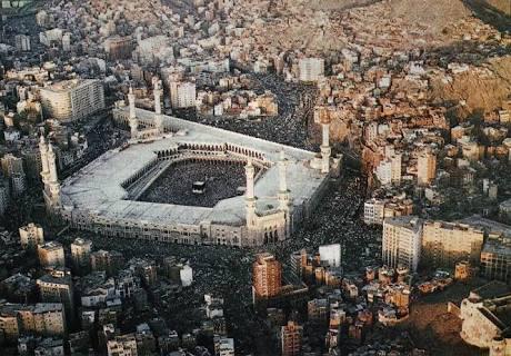 Kutsal Topraklarda Belgeselcilik ve Gazetecilik Anılarım