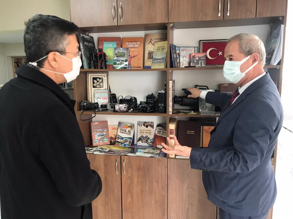 İKTAV Araştırma Merkezi Kütüphanemize Önemli Ziyaret