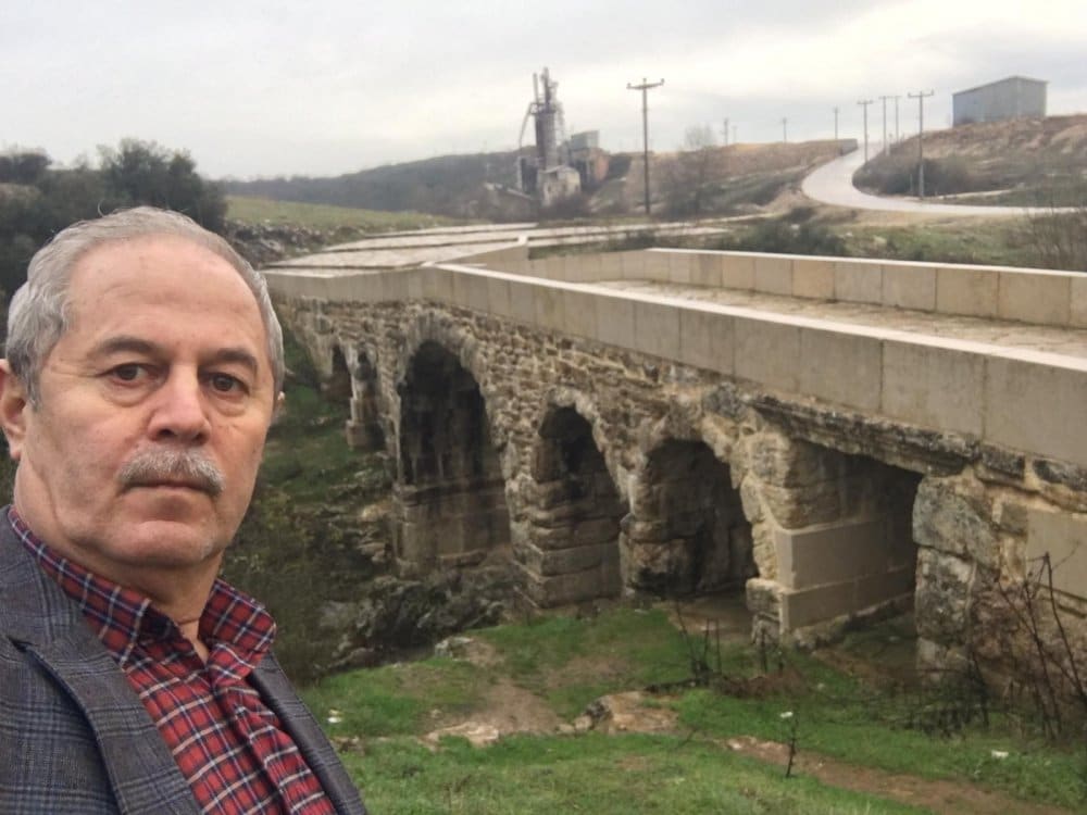Belgesel Tadında 2000 Yıllık Tarihi Köprüde Devri Alem