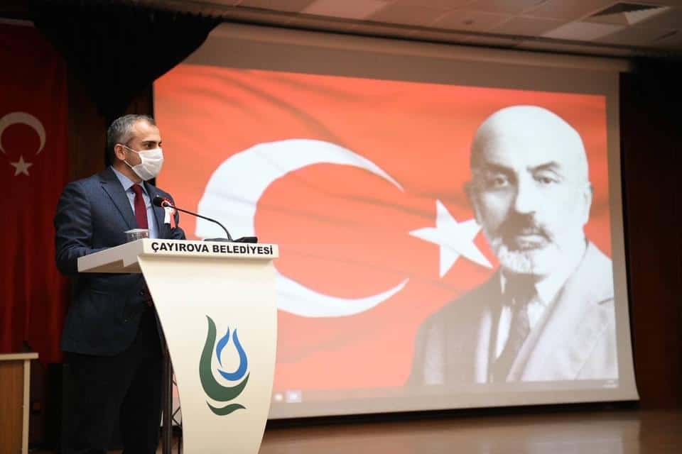 Çayırova'da İstiklal Marşı Ruhu
