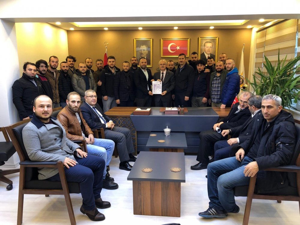Kadir Ayar “Bende Varım” dedi! Kadir Ayar “Bende Varım” dedi!