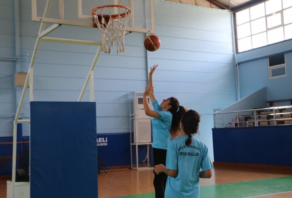 Spor Okulları’nda kış sezonu sona eriyor