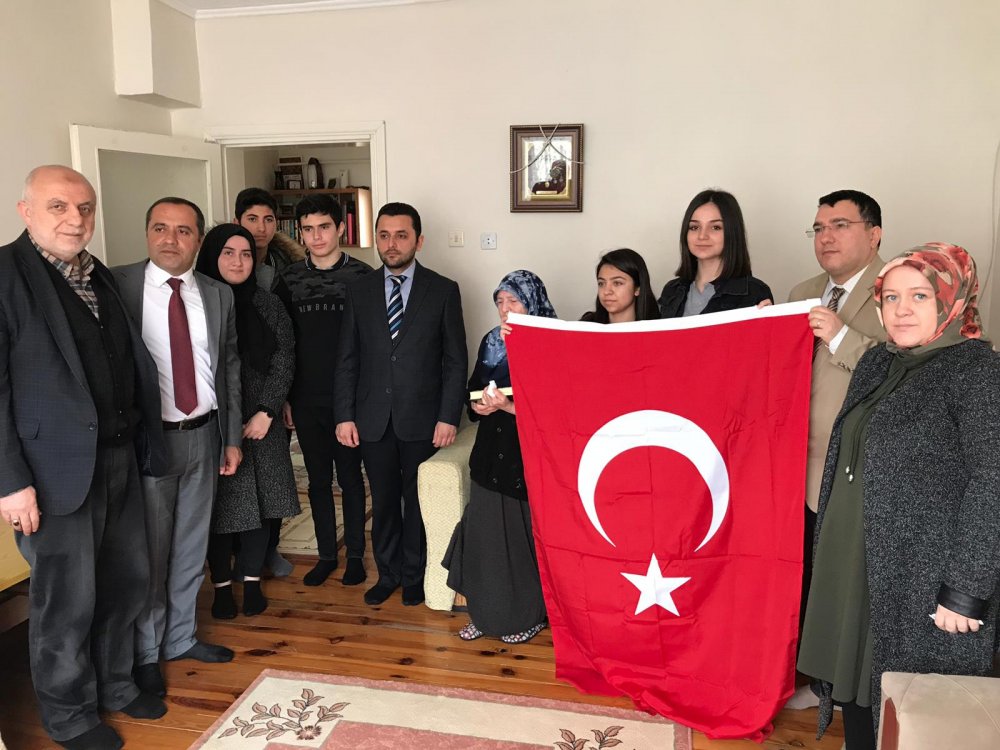 Anibal öğrencilerinden şehit ailelerine ziyaret!