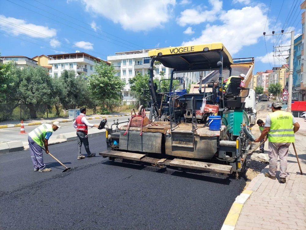 Darıca'nın o caddesinde yol konforu arttırılıyor