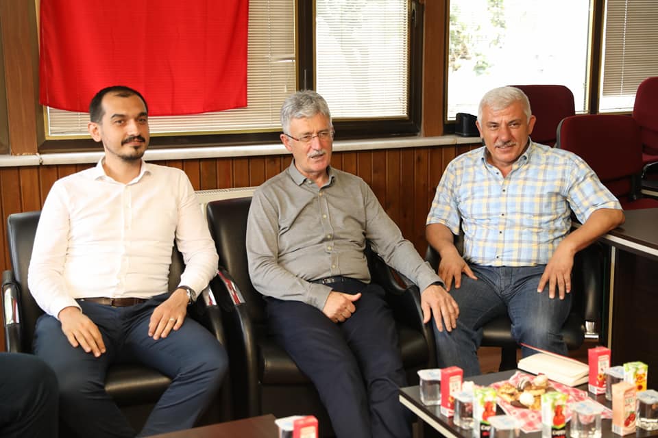 Ellibeş’in ilçe ziyaretleri sürüyor Ellibeş’in ilçe ziyaretleri sürüyor
