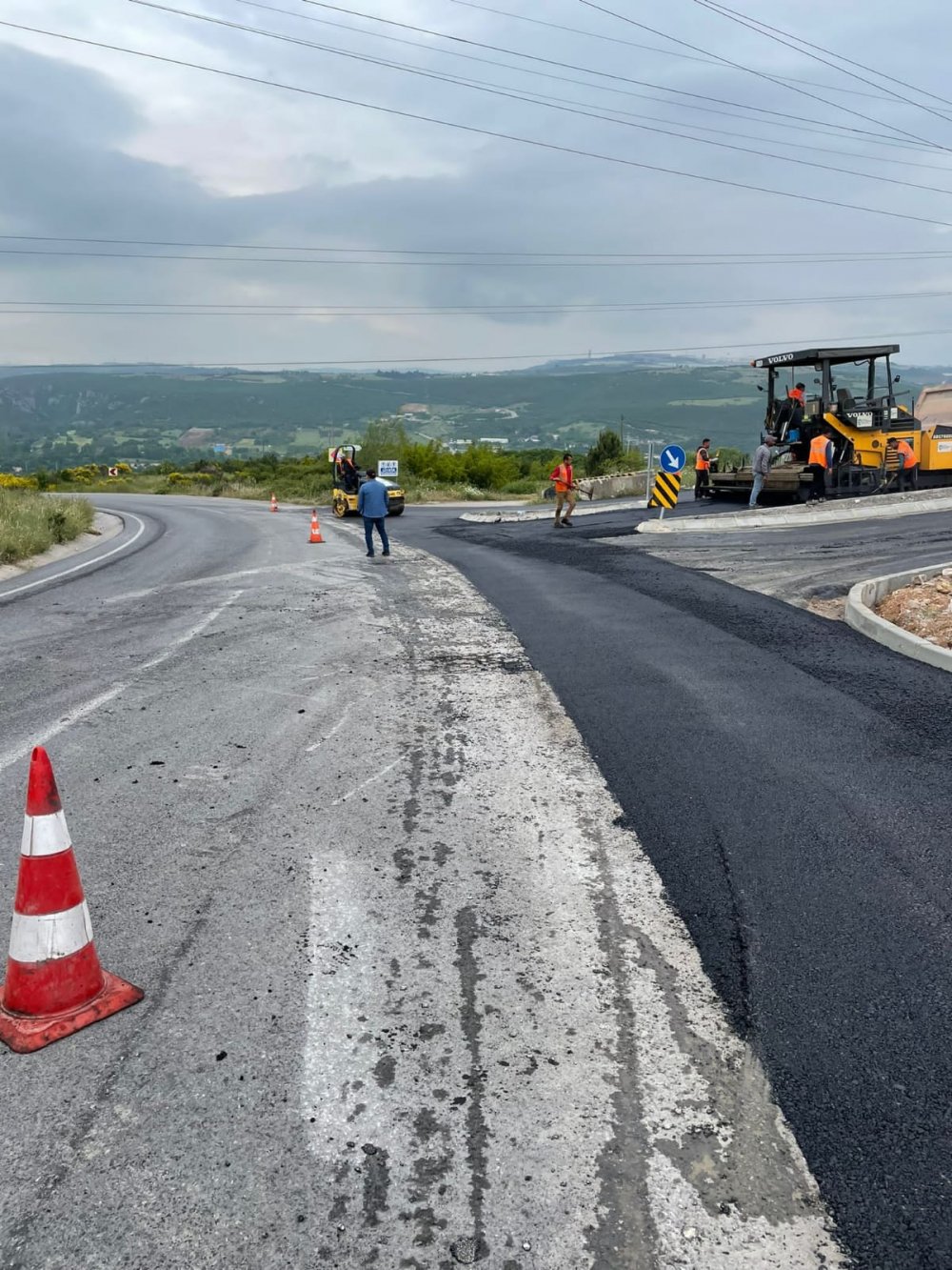 Gebze Tavşanlı’da yol konforu arttırılıyor