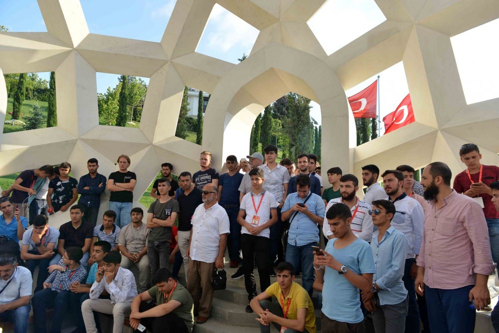 251 hafız Şehitler Makamı’nda 251 hafız Şehitler Makamı’nda