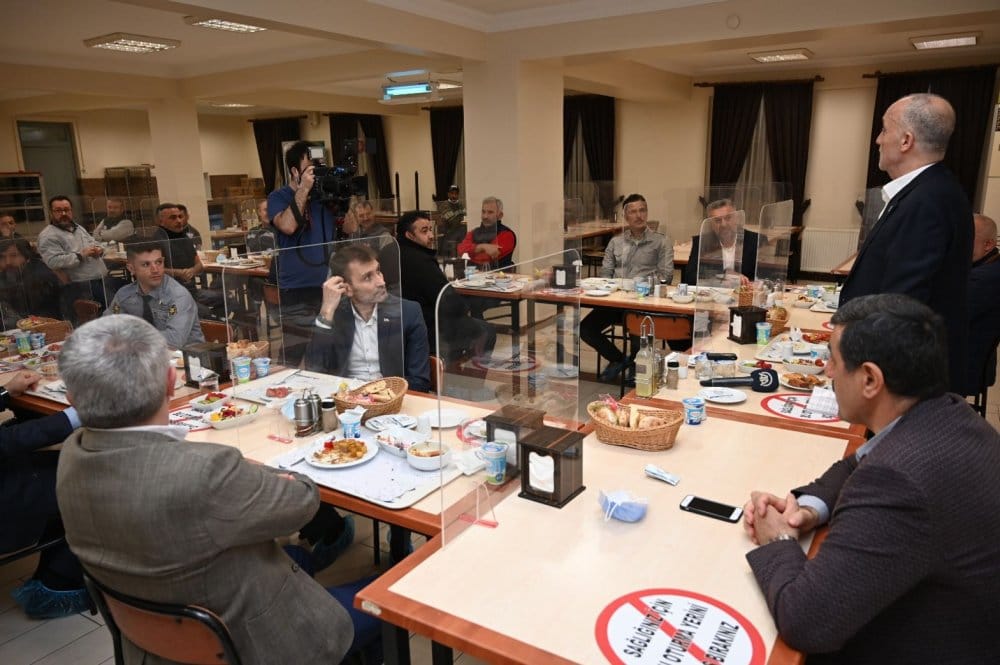 İZAYDAŞ, Atalay’ı iftarda ağırladı İZAYDAŞ, Atalay’ı iftarda ağırladı