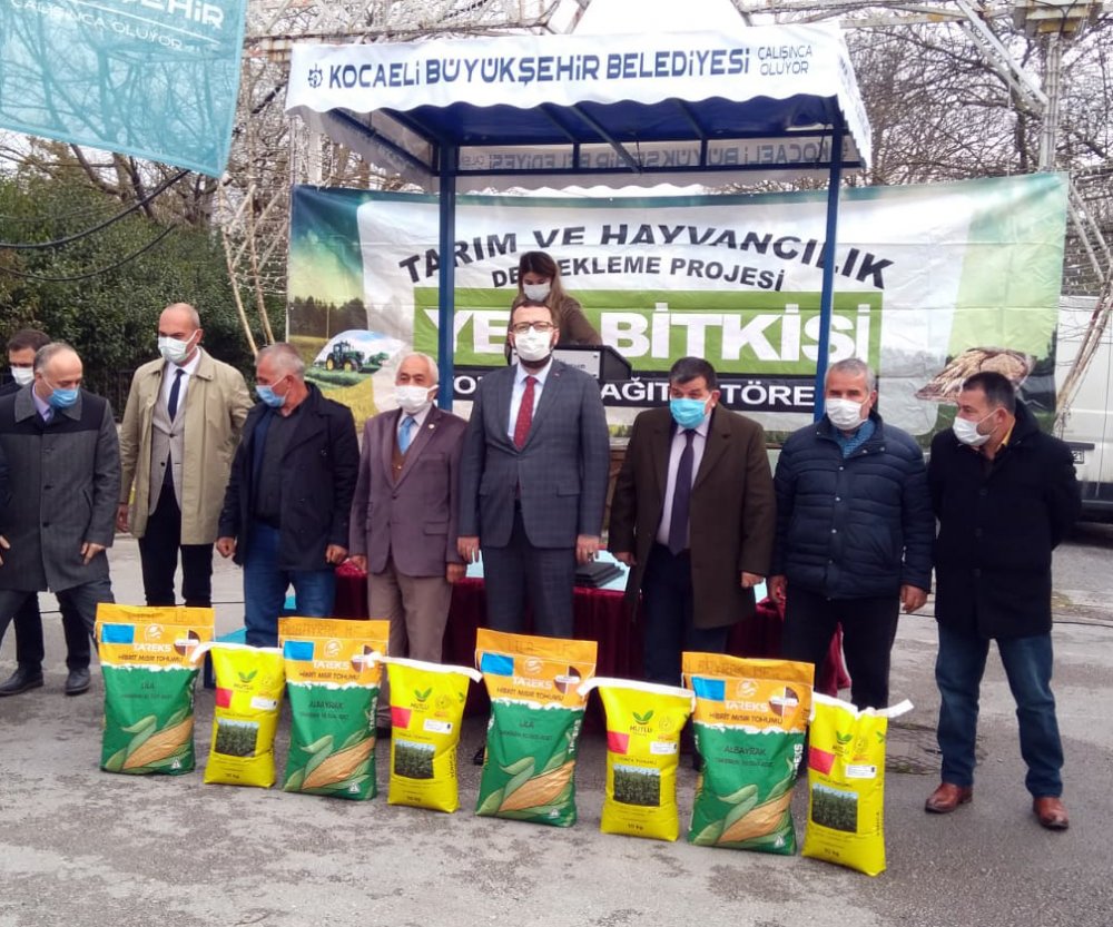 Yüzde 50 hibeli tohum desteği çiftçilere ulaşıyor! Yüzde 50 hibeli tohum desteği çiftçilere ulaşıyor!