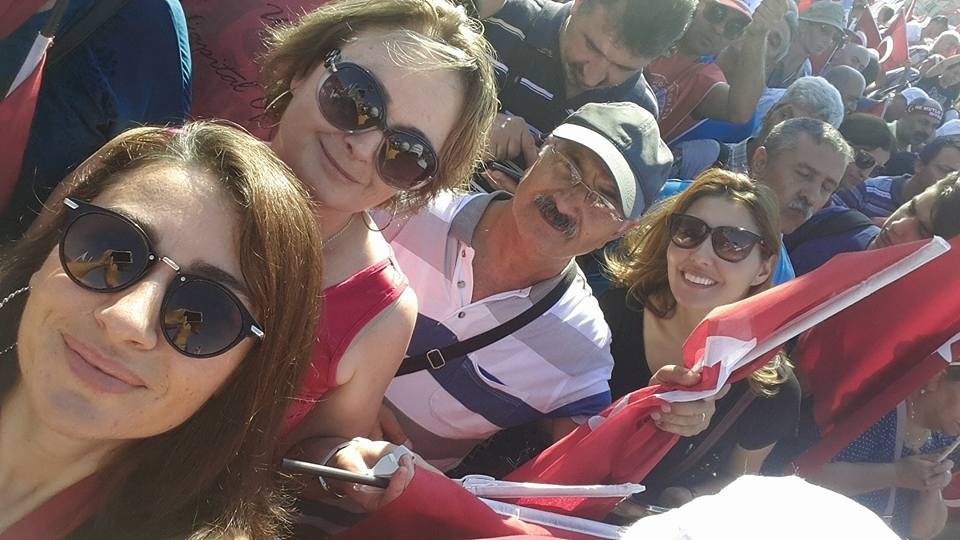 Bir mitingin öyküsü Bir mitingin öyküsü