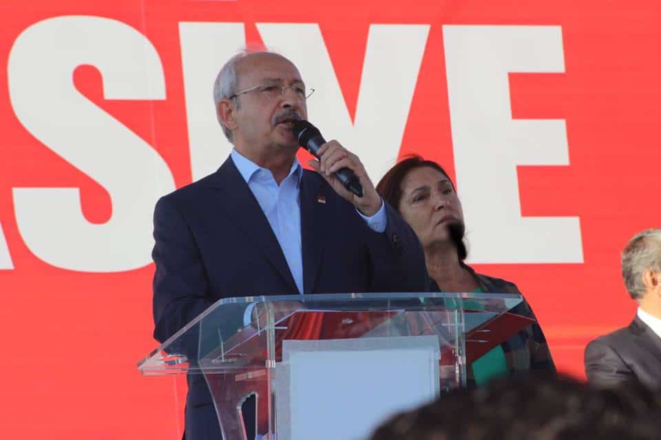 CHP’liler Demokrasi Mitinginde! CHP’liler Demokrasi Mitinginde!