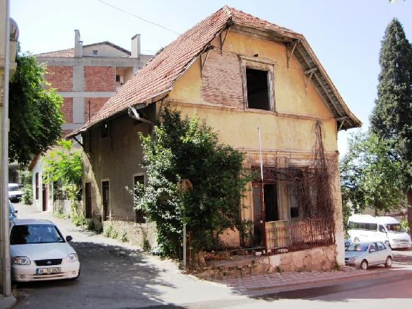 Bu nasıl restorasyon? Bu nasıl restorasyon?