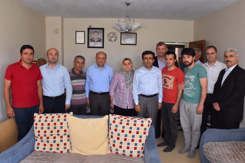Işık şehit Ailesini unutmadı! Işık şehit Ailesini unutmadı!