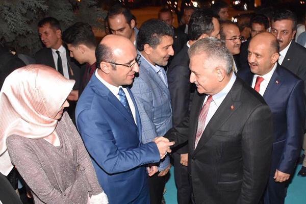Devletin zirvesi nikahta buluştu! Devletin zirvesi nikahta buluştu!