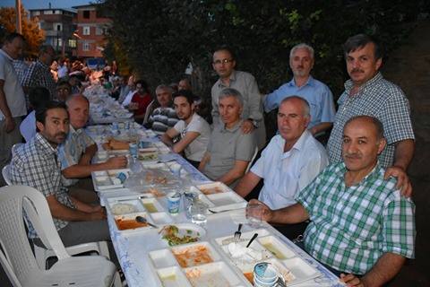 Tekkeliler geleneği bozmadı!