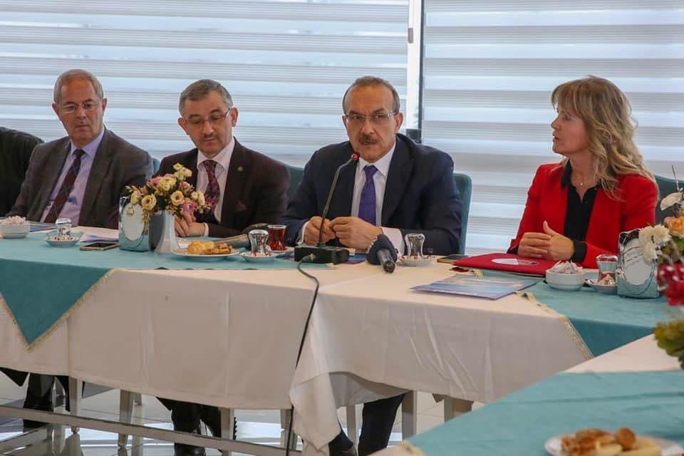 Kocaeli Valisi Yavuz ve Ordu’da Düzenlediğimiz Bir Panel