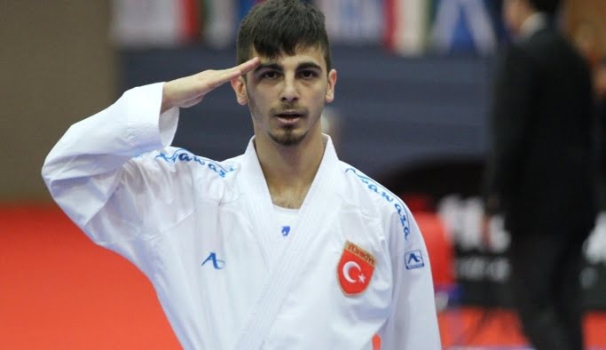 Şamdan’dan ‘Mehmetçik’e selam