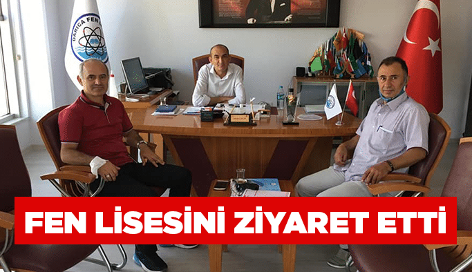 Fen lisesini ziyaret etti