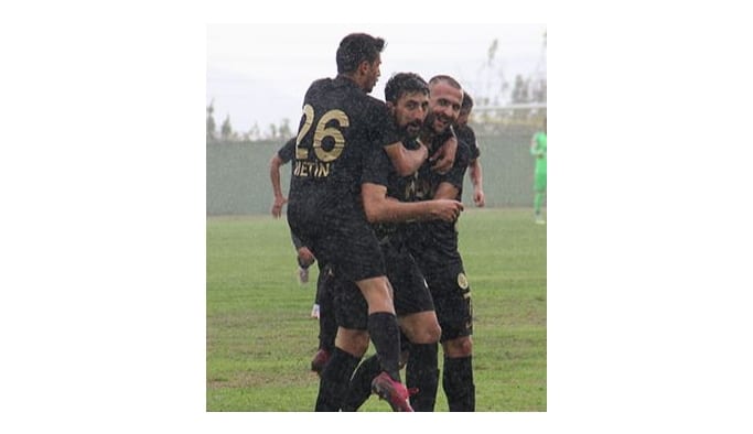 Şansızlığını penaltı golüyle kırdı