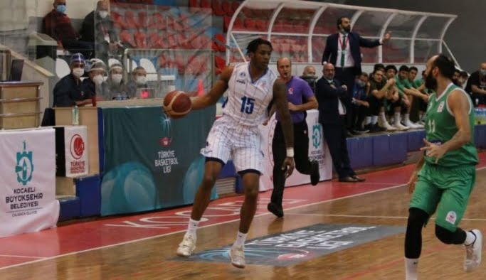 Kağıtspor, son saniye üçlüğüyle kazandı: 73-71