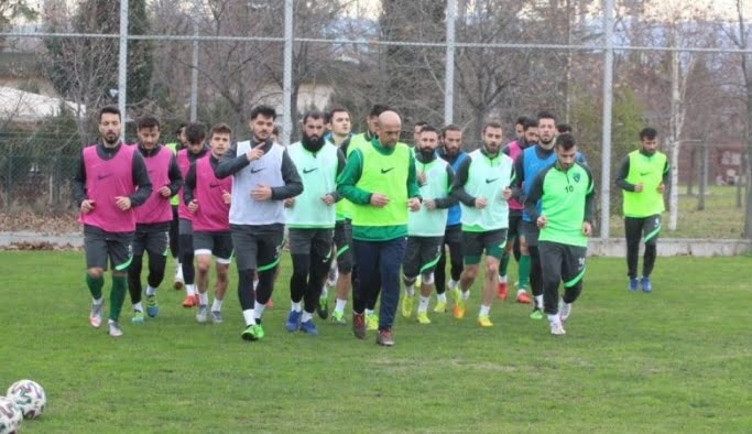 4 geldi, 9 gitti
