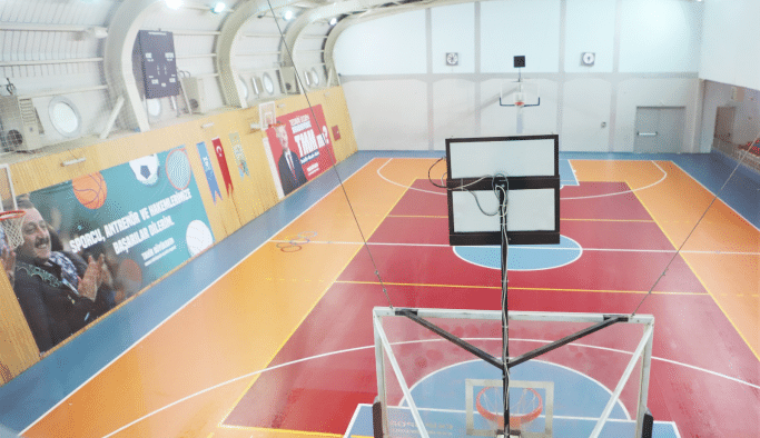Spor tesisleri bakımdan geçti