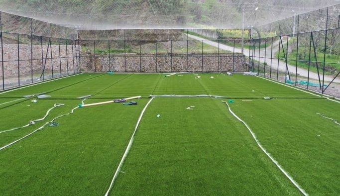 Gölcük köylerine futbol sahası