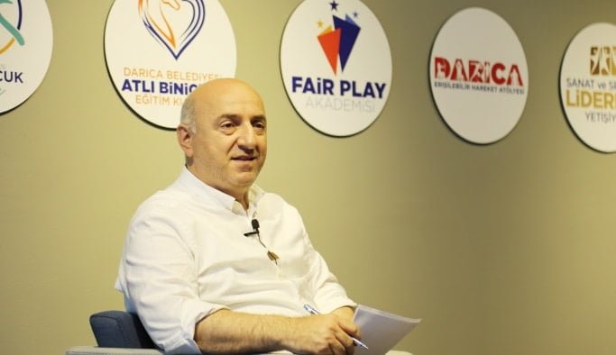 Bıyık: “Gençlere kapımız da gönlümüz de açık”
